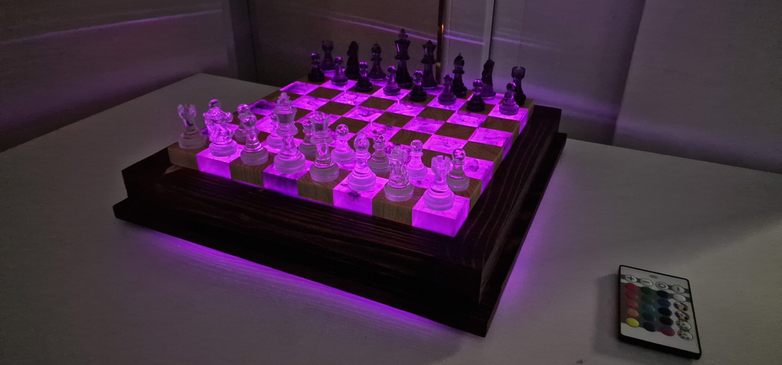 The Original Floating Chess Board – rosatowoodturning