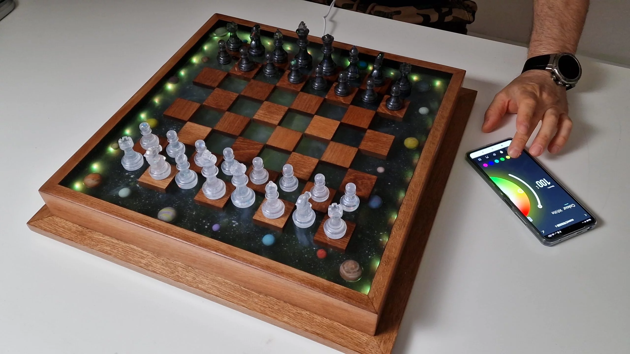 Space Chess made of Oak and Epoxy Resin - Image 9