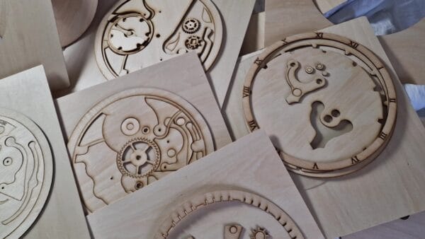 Gears and Clock.  Laser cut file - Image 4