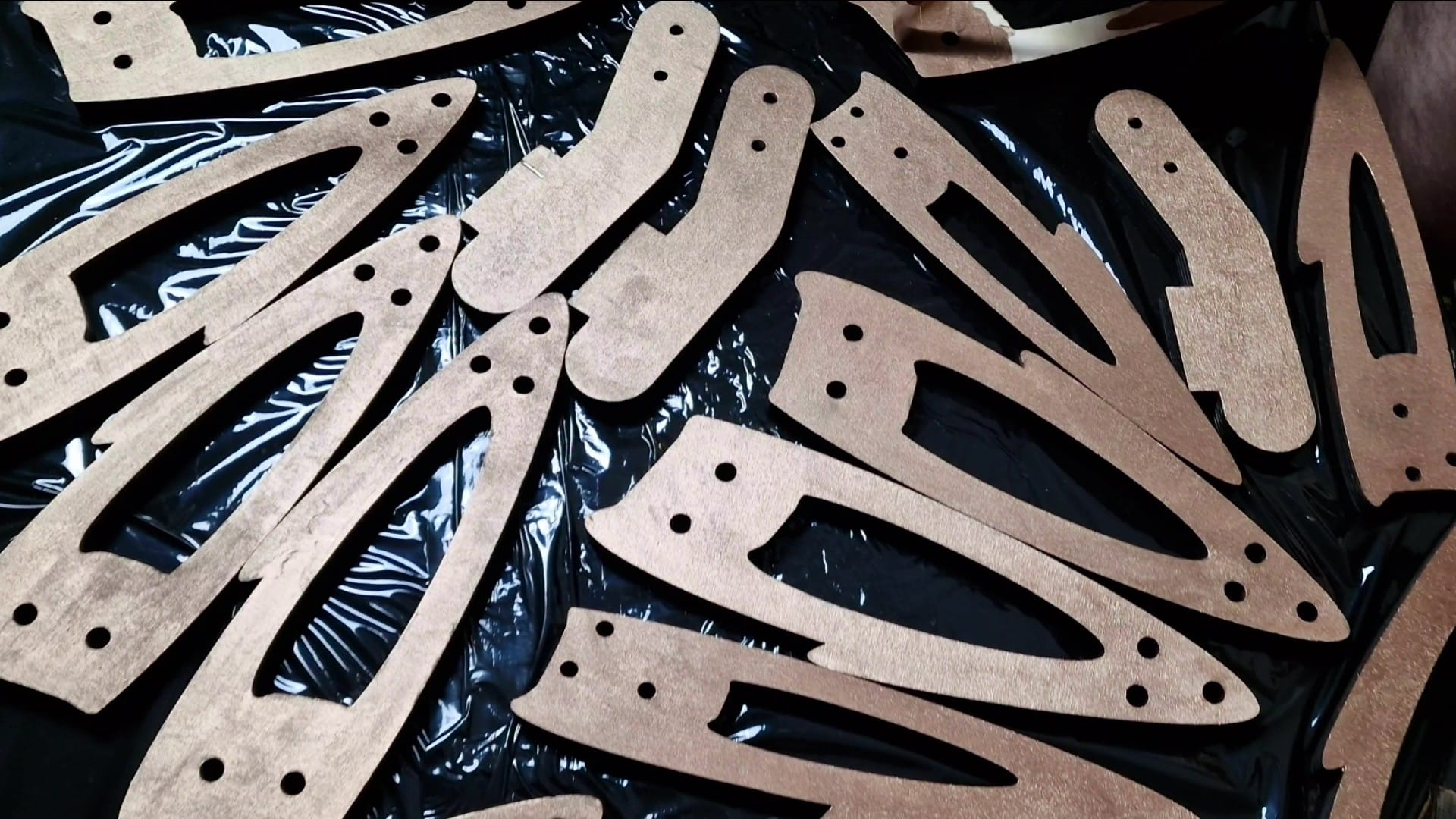 Table Crab Laser cut file - Image 6